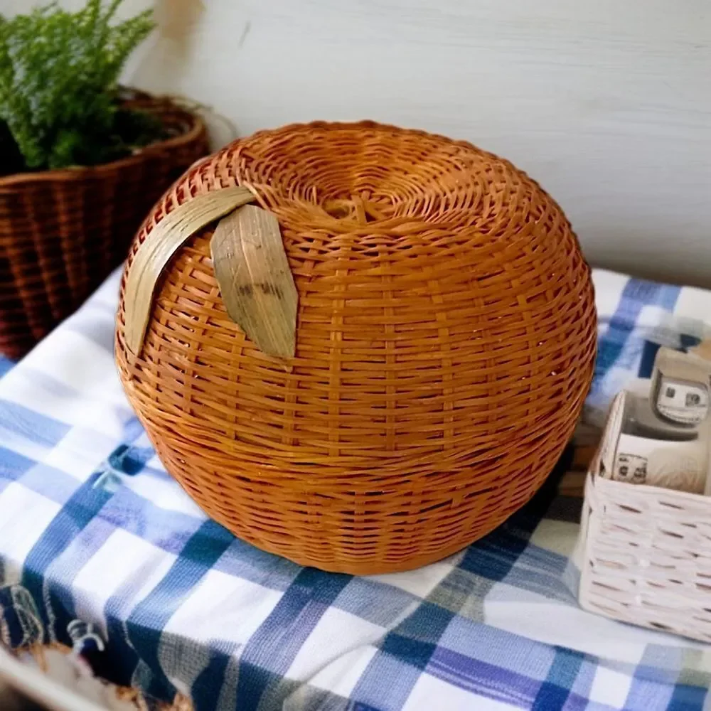 Vintage wicker apple