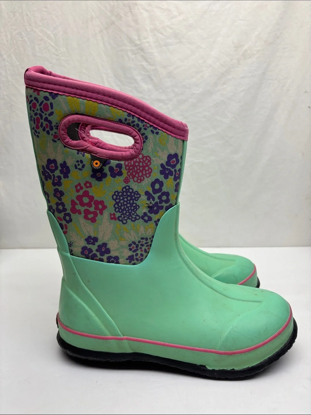 Bogs Classic size 5 big girl, box 3 (BA)