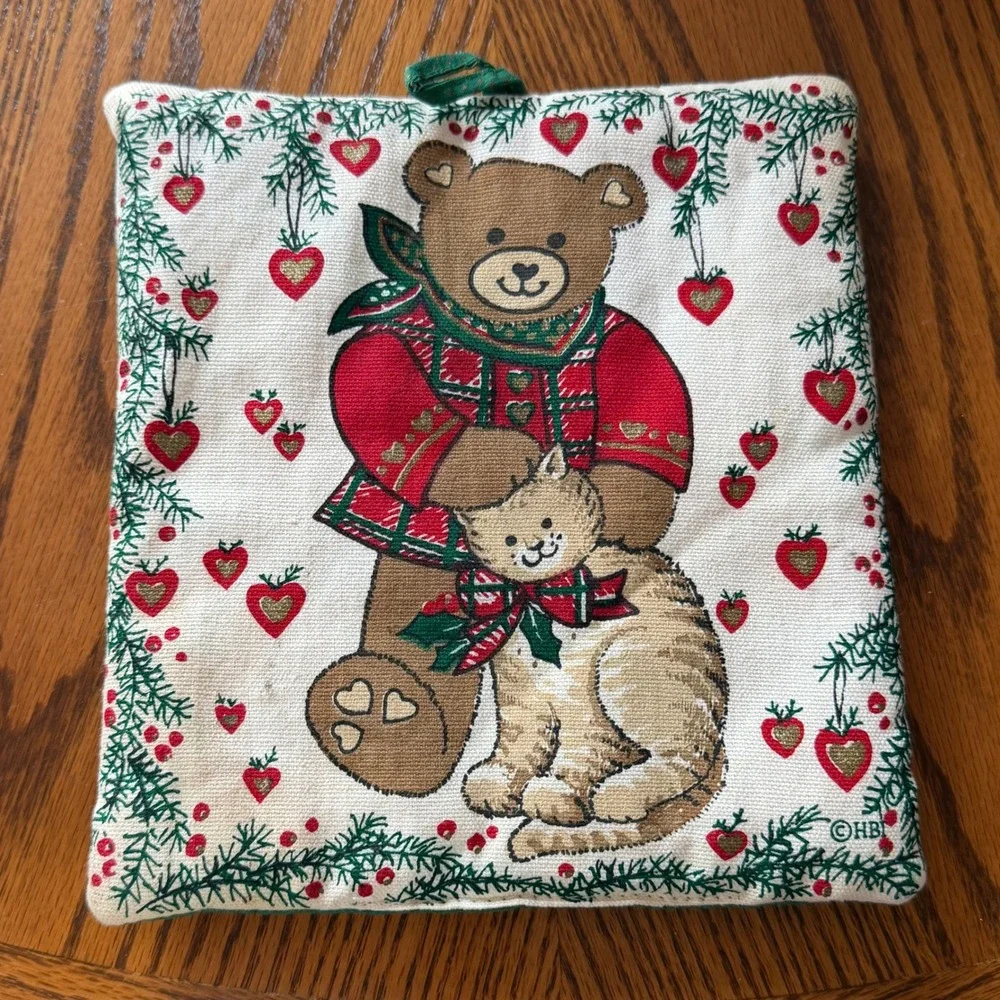 Vintage HBI Christmas Teddy Bear & Cat Potholder Hot Pad Trivet 8