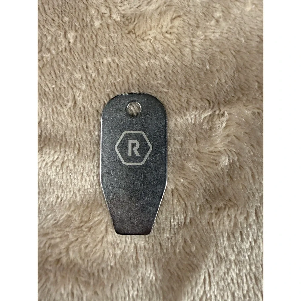Ridge keycase eucalyptus