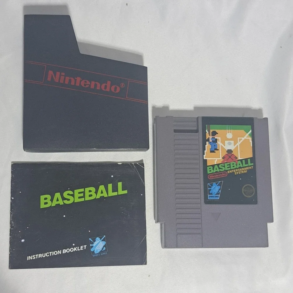 BASEBALL (Nintendo Entertainment System, 1985)‎ NES Game, Manual, Dust Sleeve