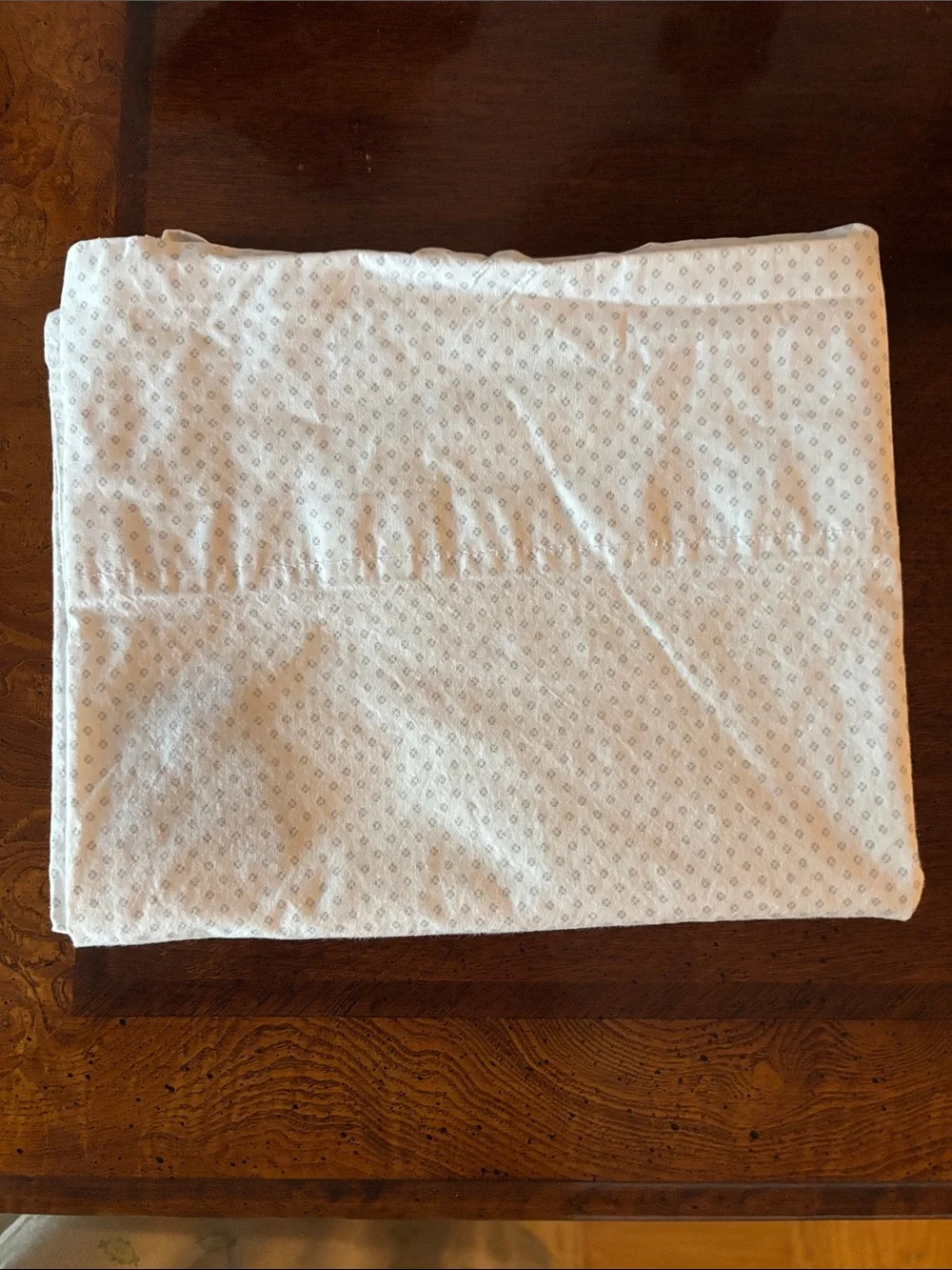 1 Ralph Lauren White Patterned Cotton Pillowcase - Soft Home Bedding