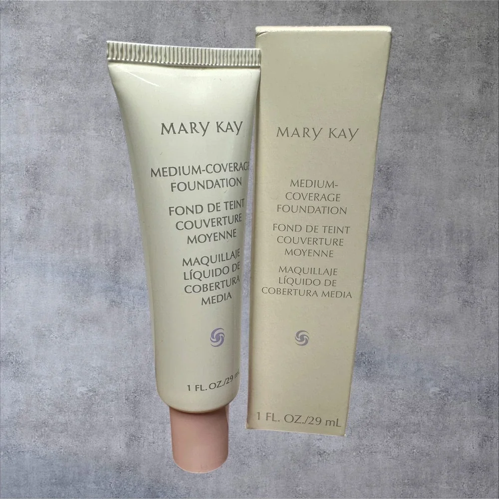 Mary Kay Medium Coverage Foundation‎ Beige 302 355900 1oz New - Pink Cap Liquid