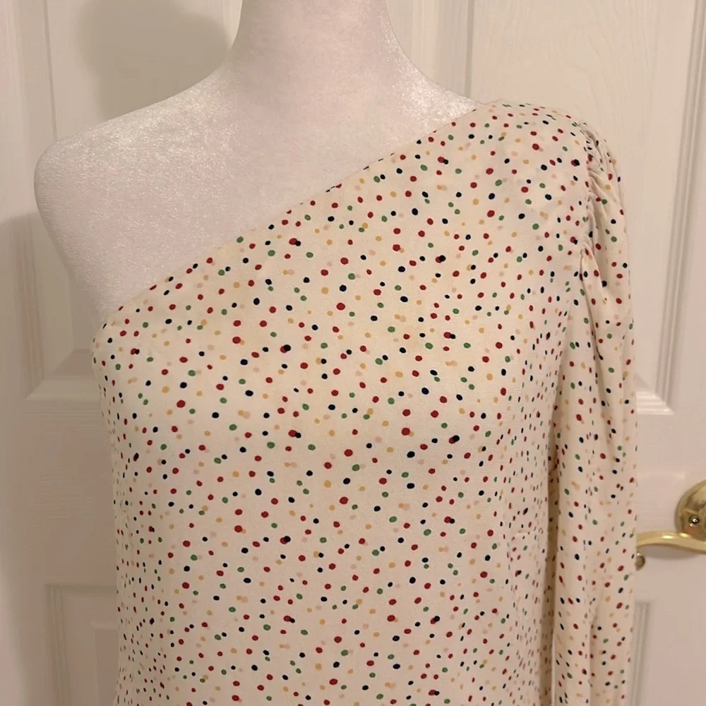 Reformation one shoulder