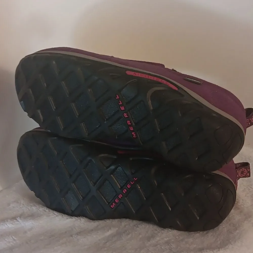 Merrell step out