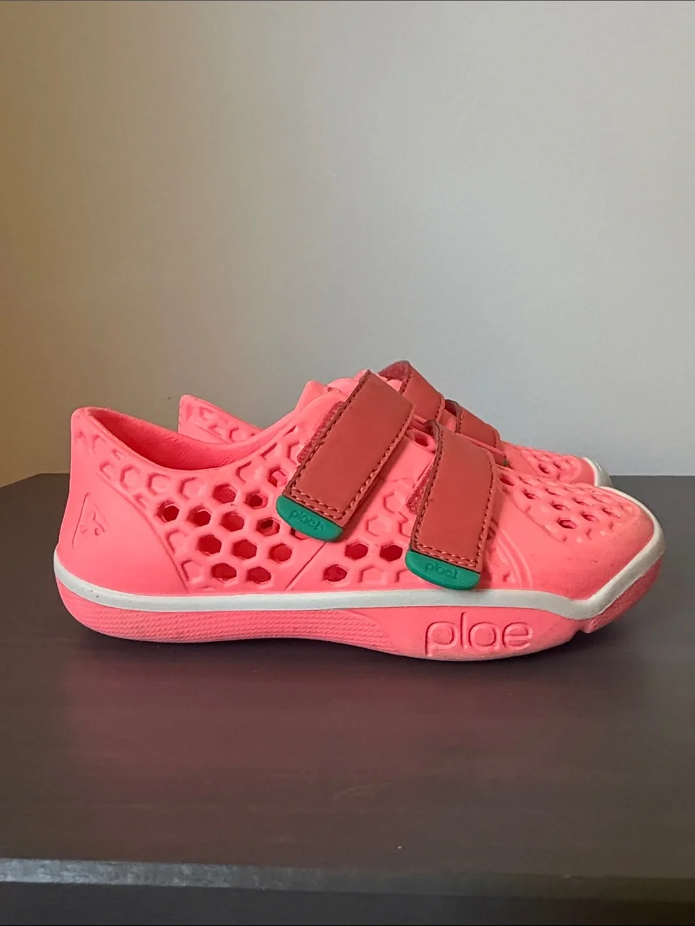 PLAE coral fit but
