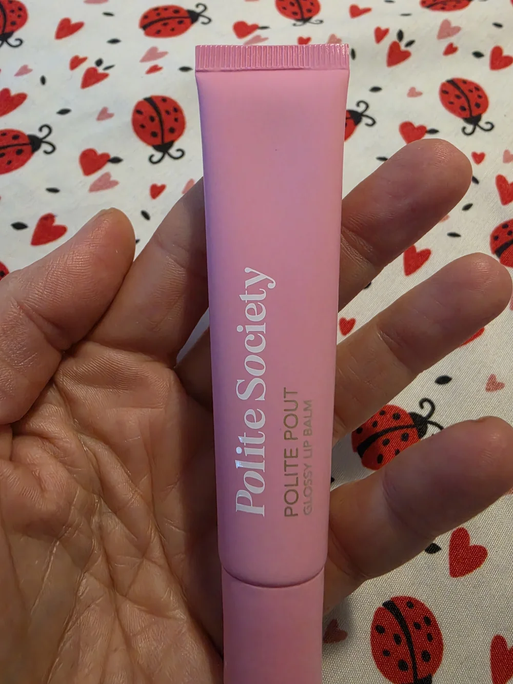 Polite Society pout portable
