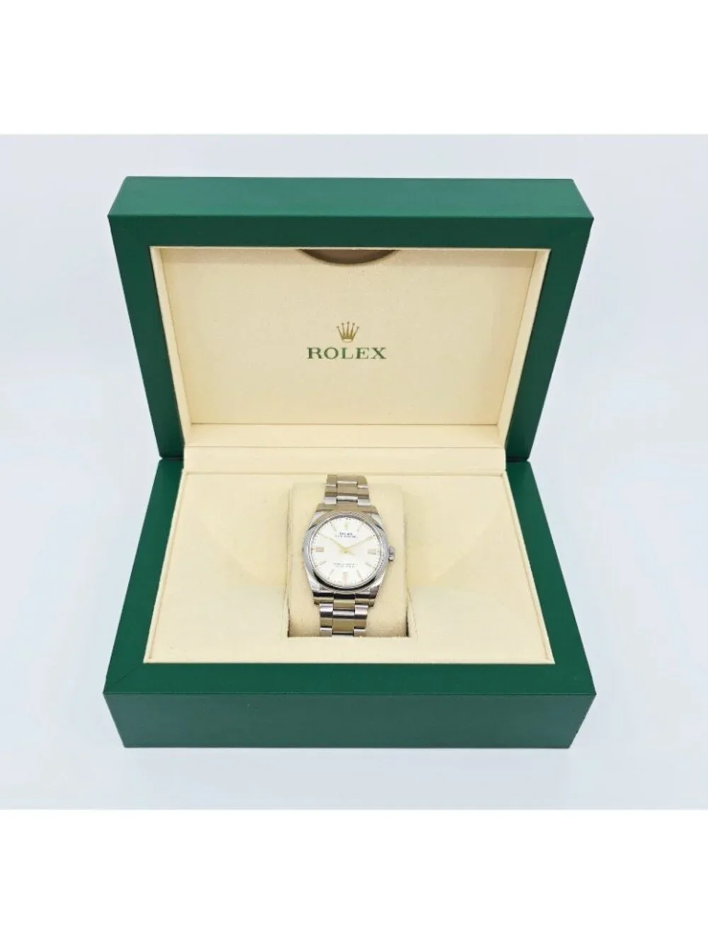 Rolex 126000 oyster