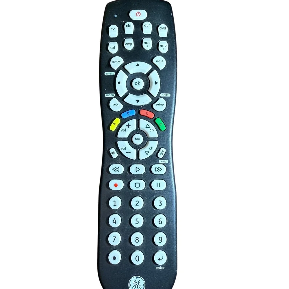 GE Universal Remote‎ Control for TV CBL DVR DVD SAT AMP AUX batts not included