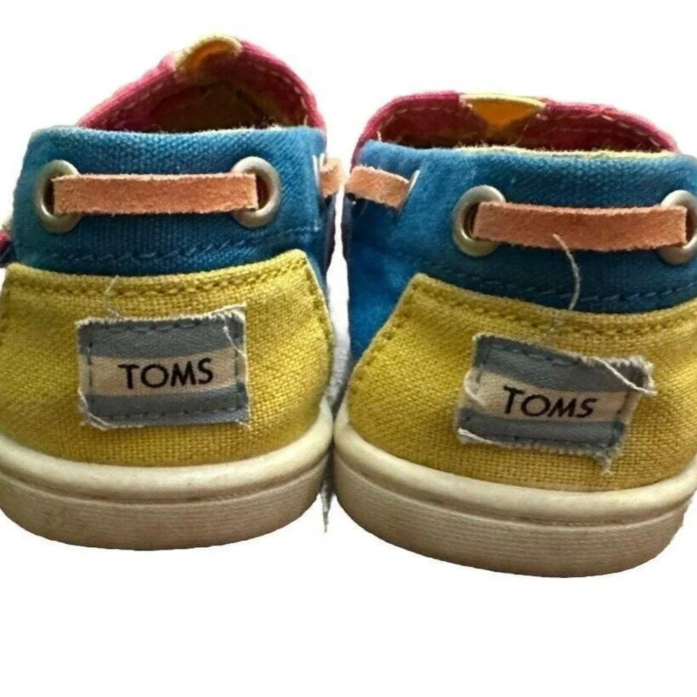 Toms toddler size