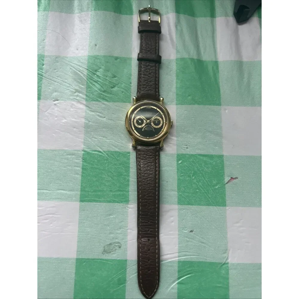 Avanti vintage gold