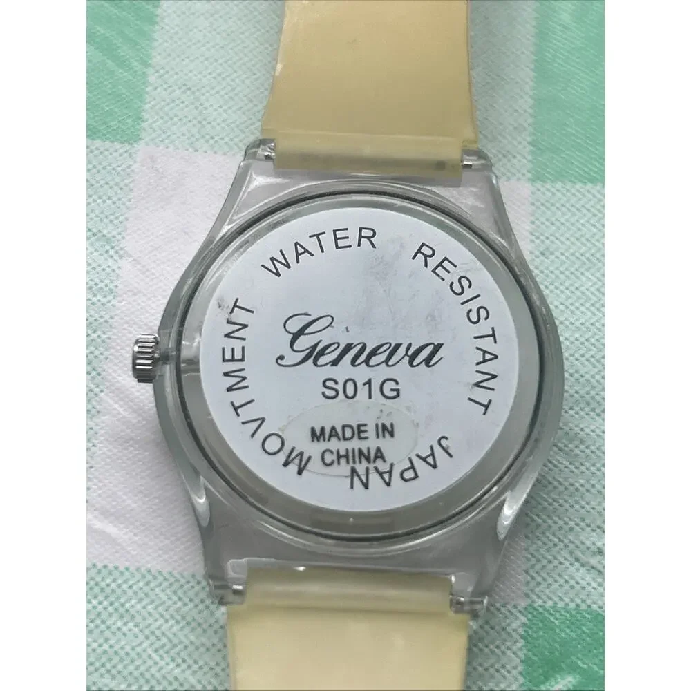 Geneva acrylic case