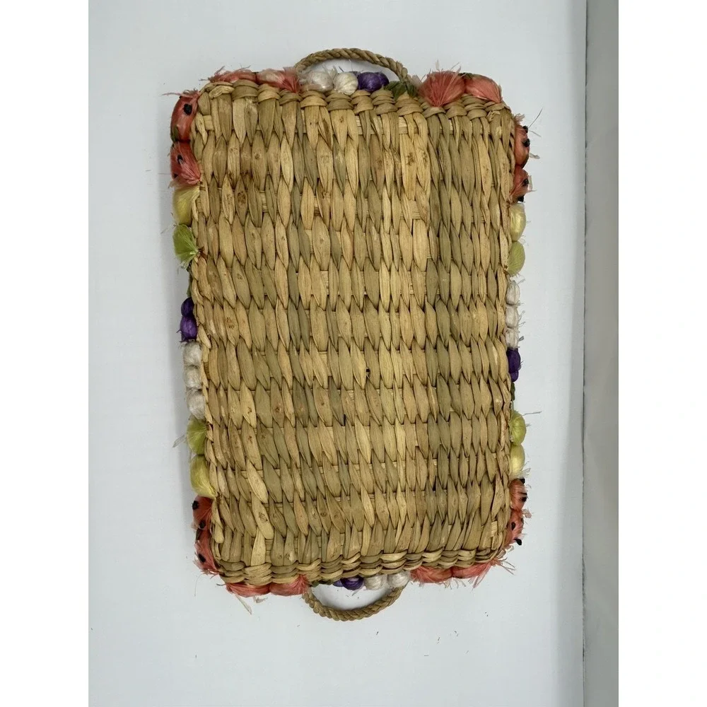 Vintage raffia casserole