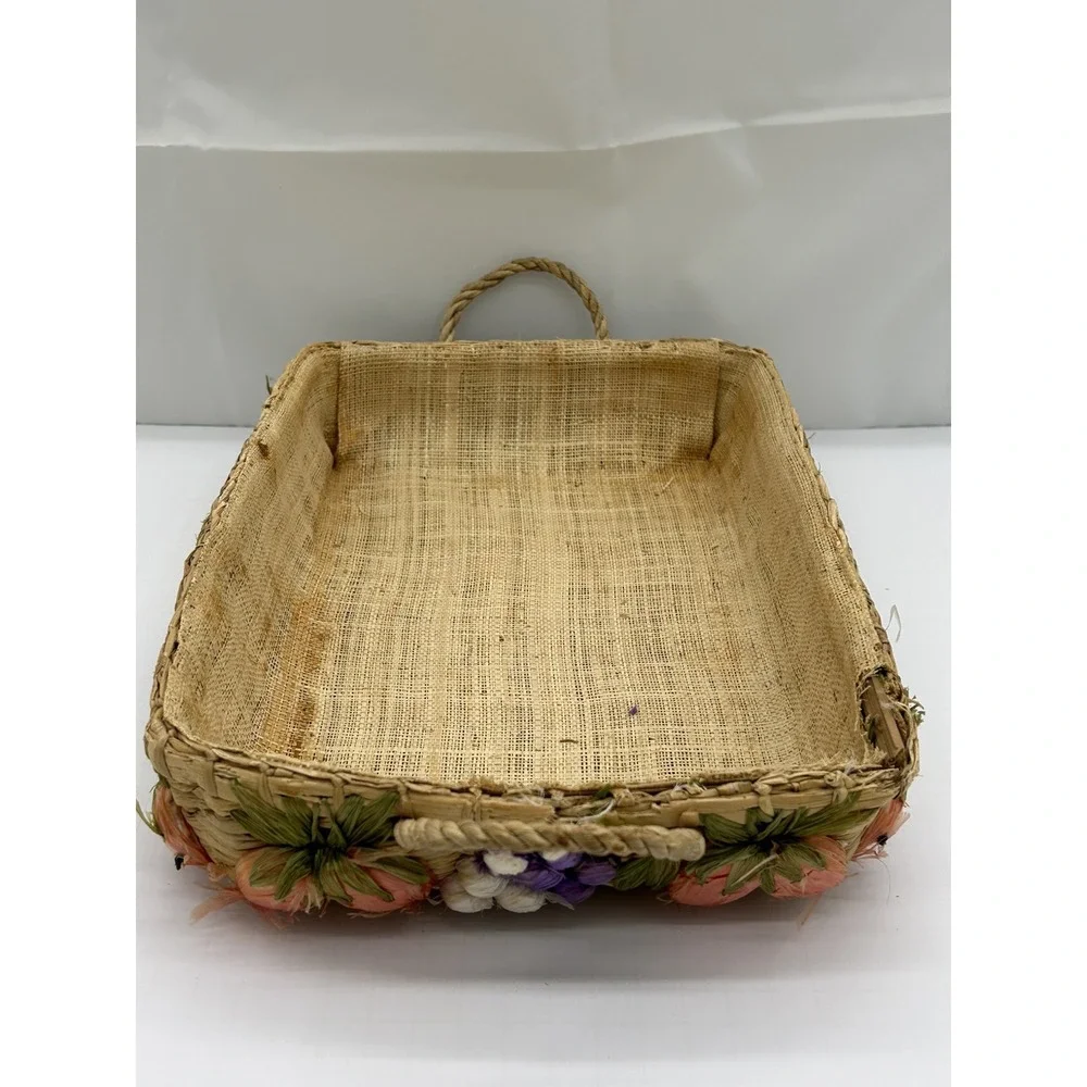 Vintage raffia casserole