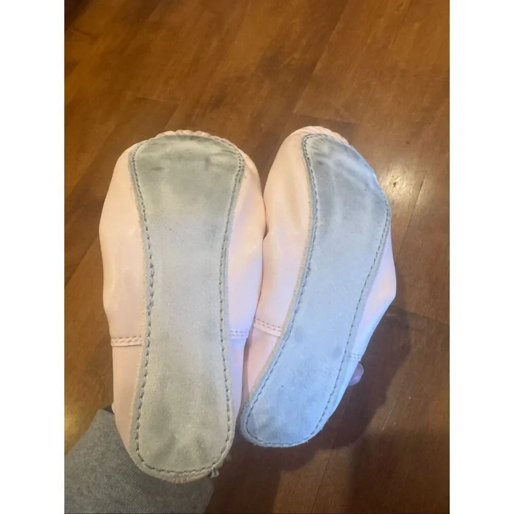 Kids Ballet Slippers Size 2 Light Pink Soft Sole Dance Shoes Elastic Strap
