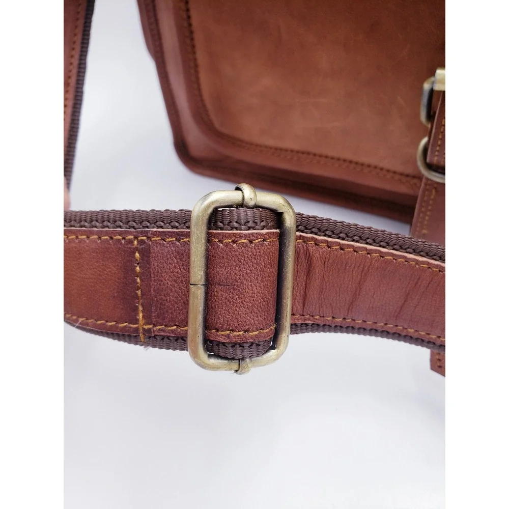 Mahetri unbranded messenger