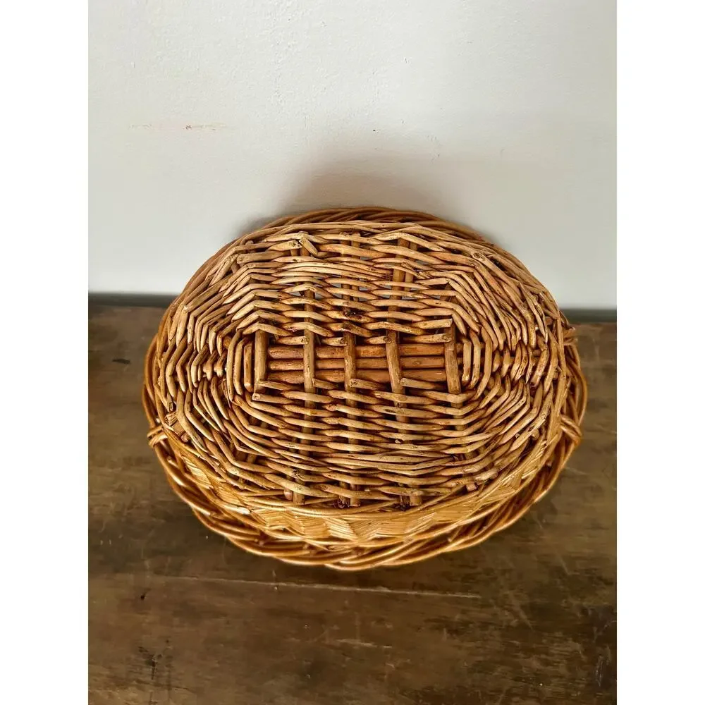 Vintage wicker handled