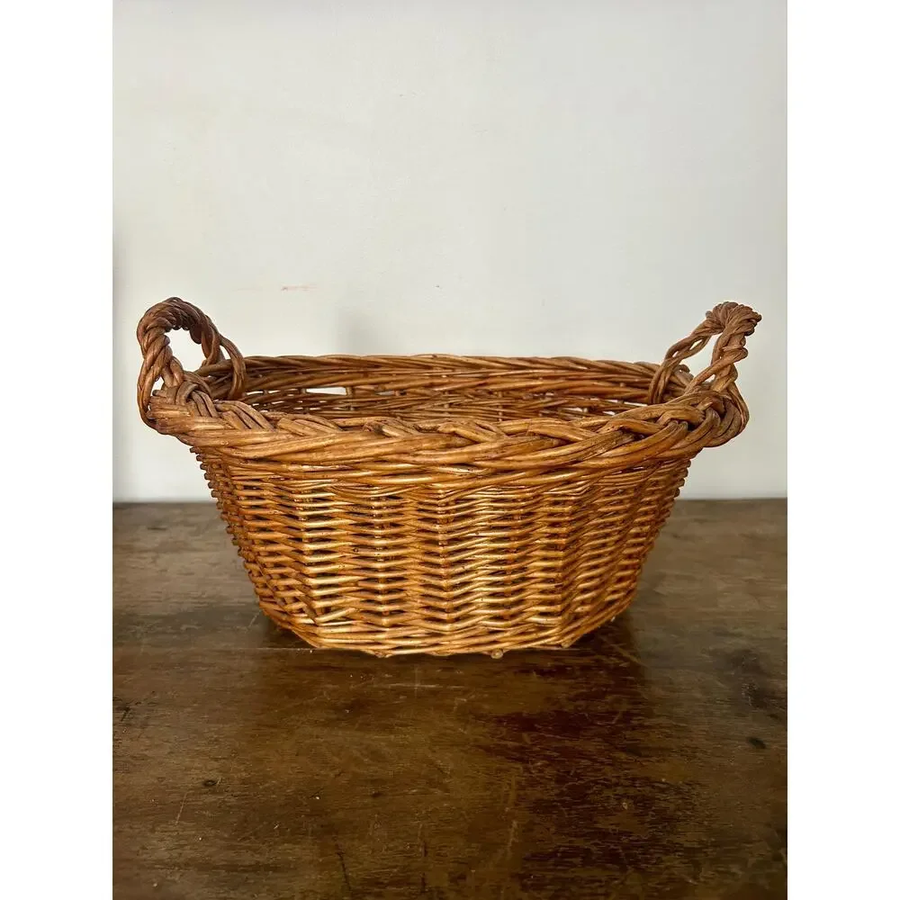 Vintage wicker handled