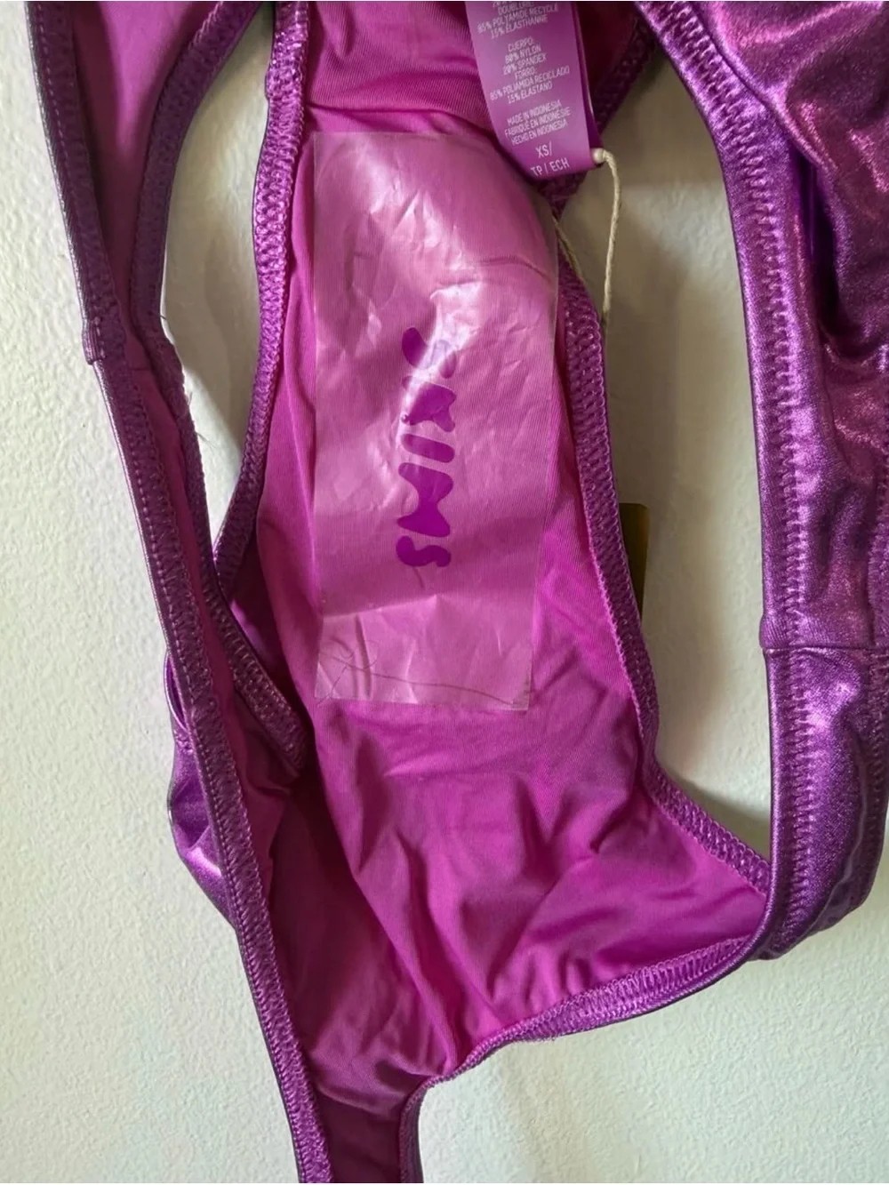 SKIMS shiny magenta