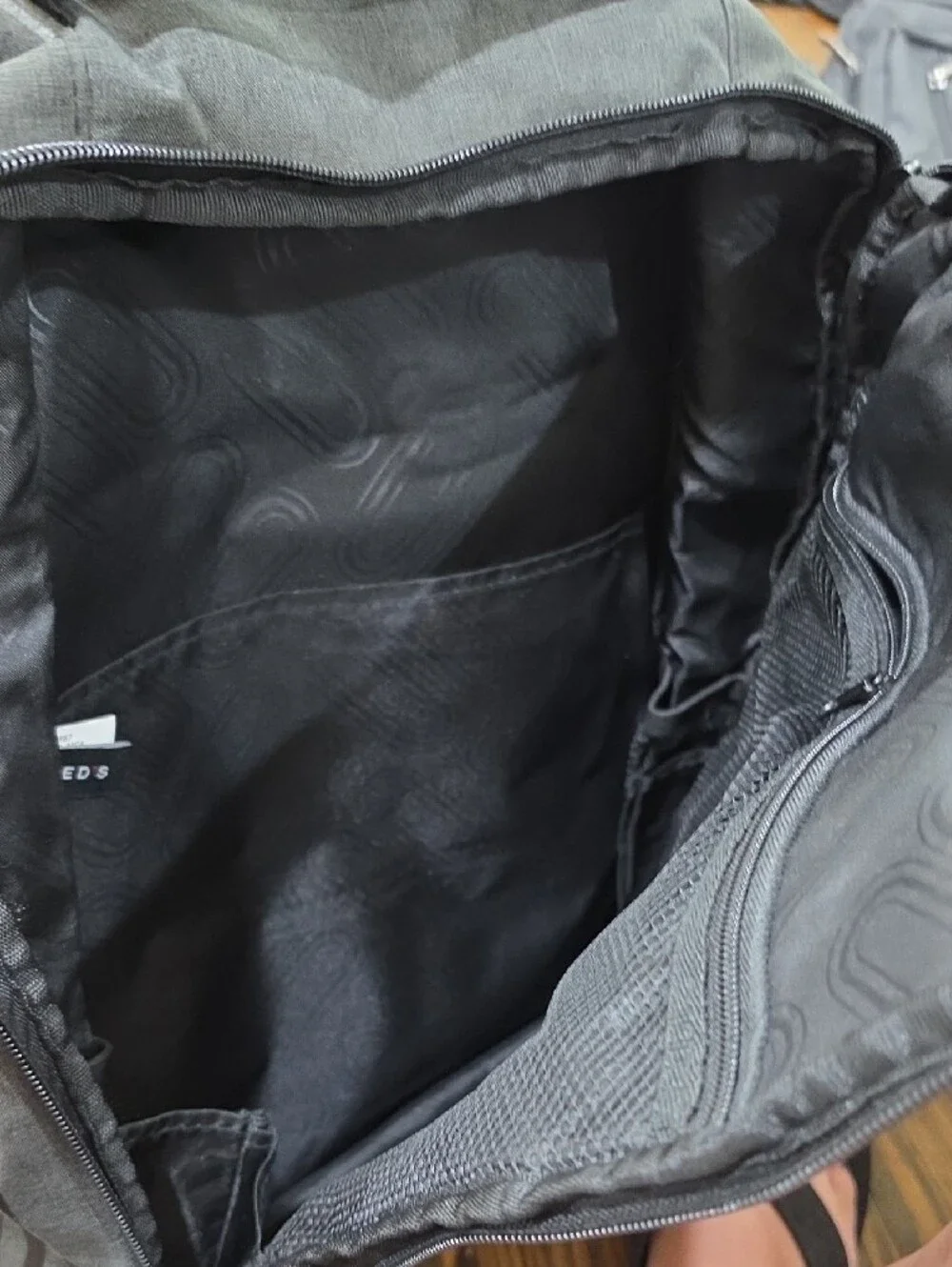 elleven dark gray