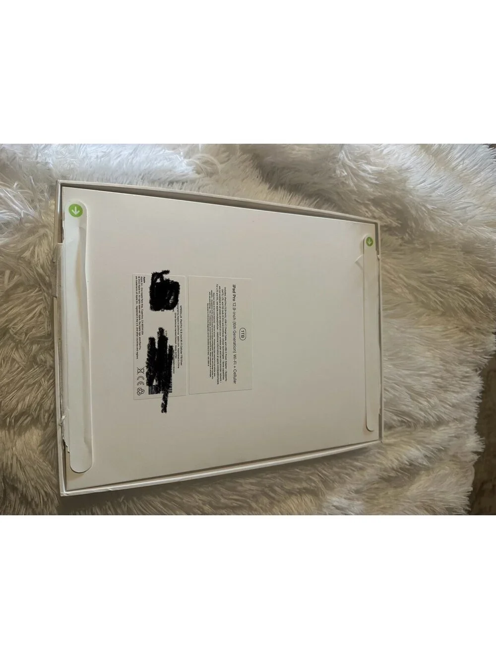 Apple iPad Pro 12.9-inch (4th Generation) Box only
