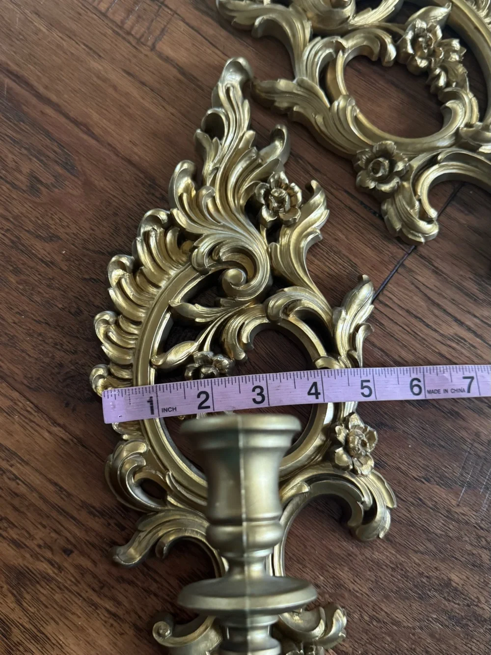 Syroco Vintage Ornate Gold Wall Sconce