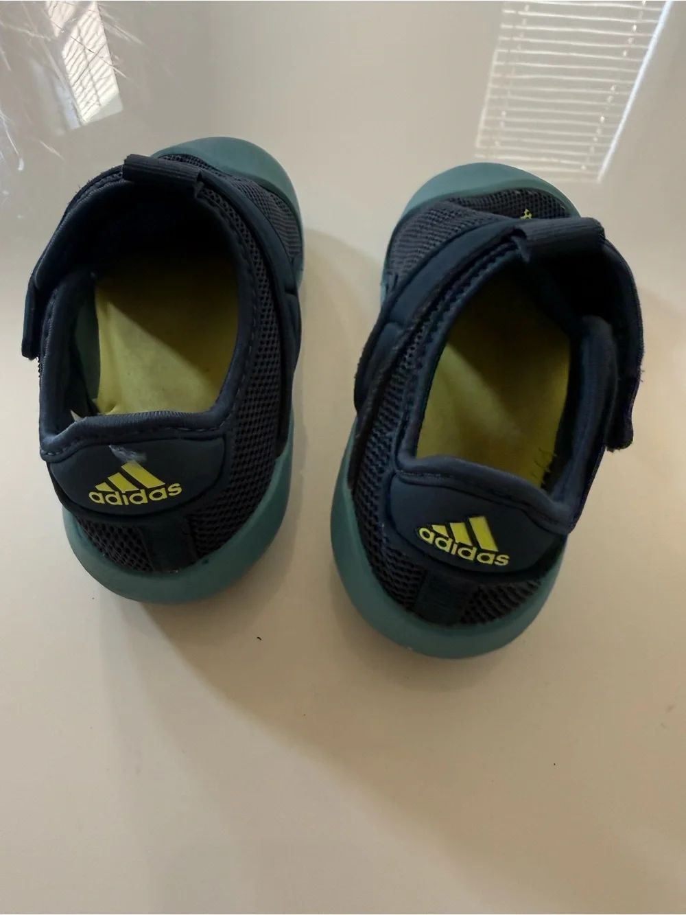 adidas lightweight kids