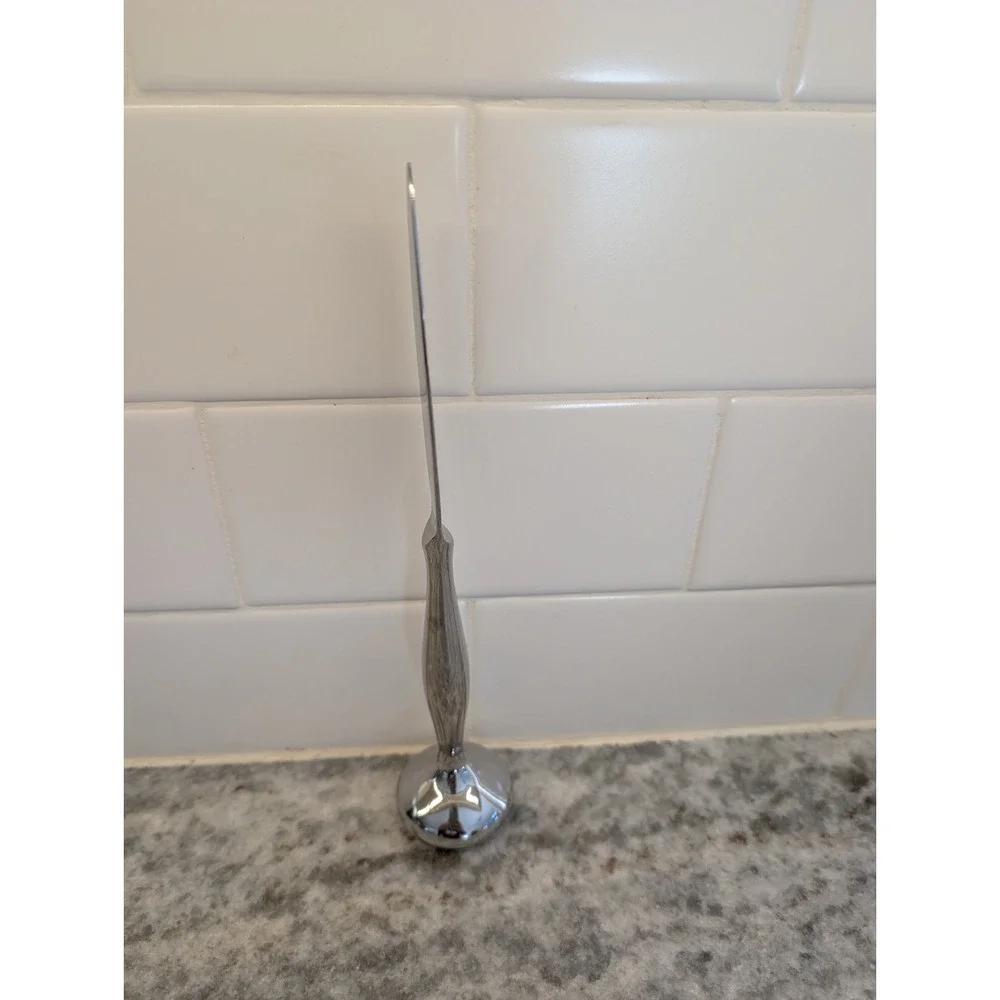 IVIC Standing Knife Spreader in Silver - Stainless Steel Blade and Handle‎