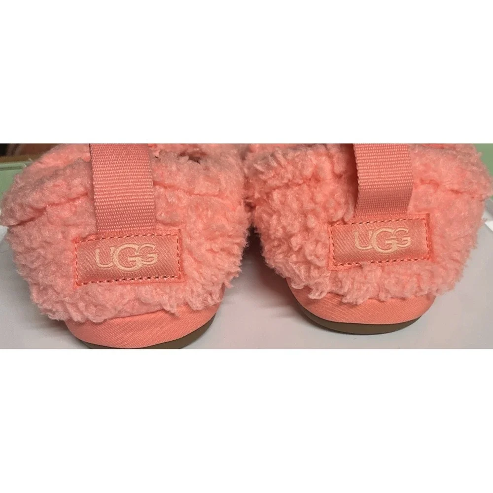 UGG plushy slippers