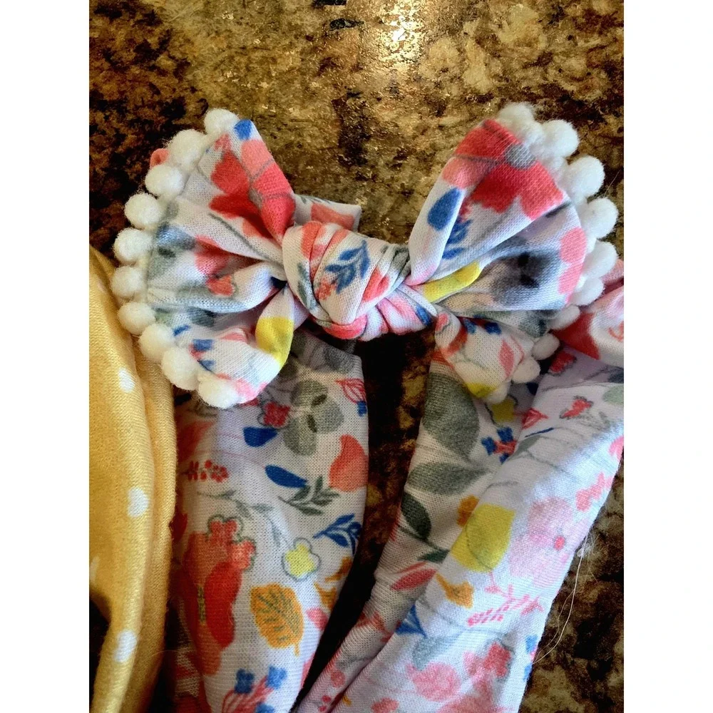 Carter Baby Girl Head Bands. Lot of 4. Flower Print. Yellow. New