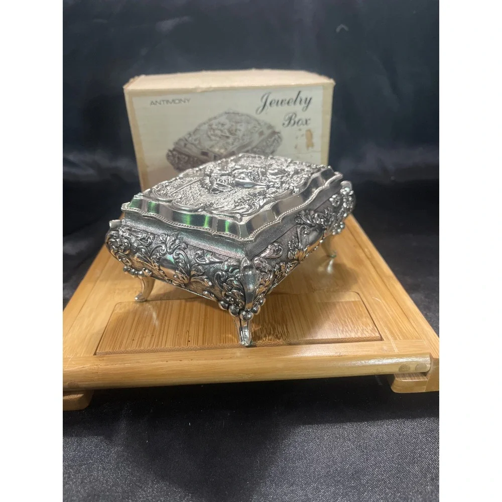 Antimony vintage jewelry