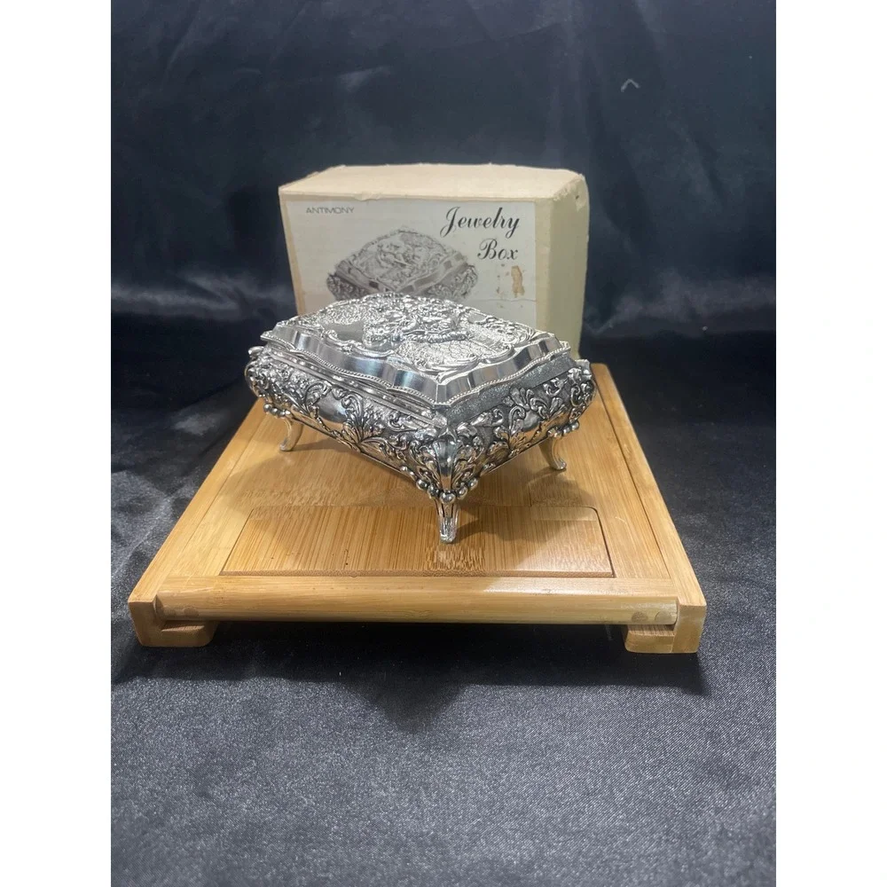 Antimony vintage jewelry