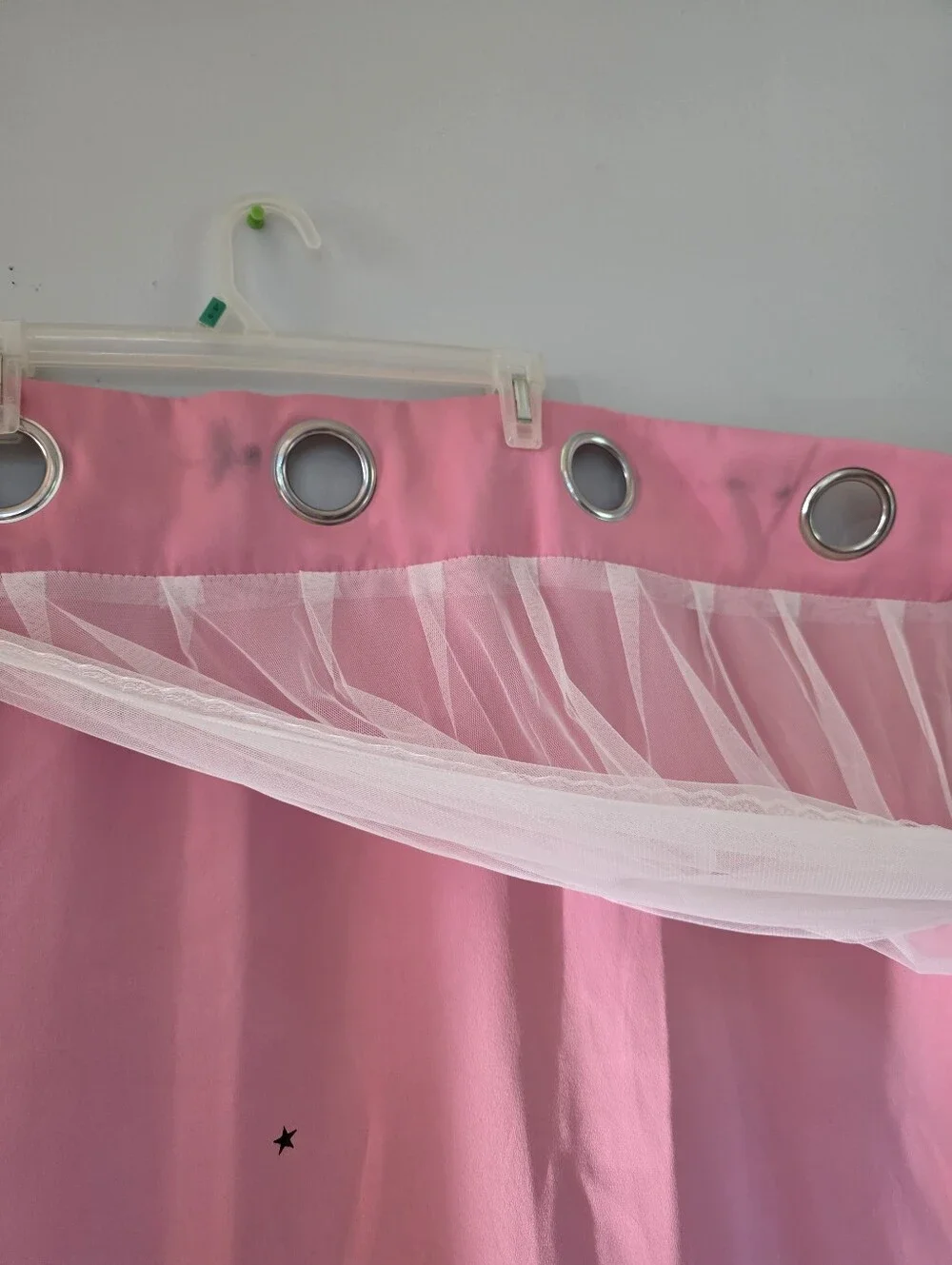 indistar staining curtain area
