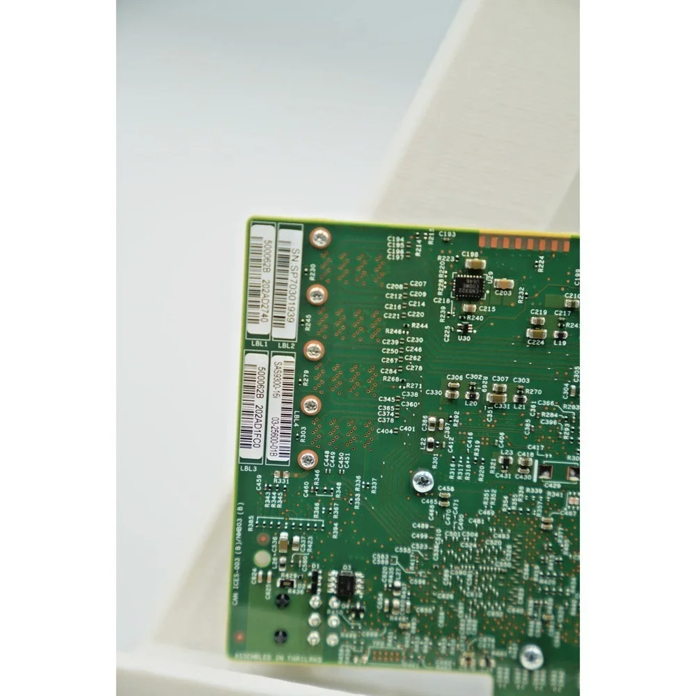 LSI sas 9300