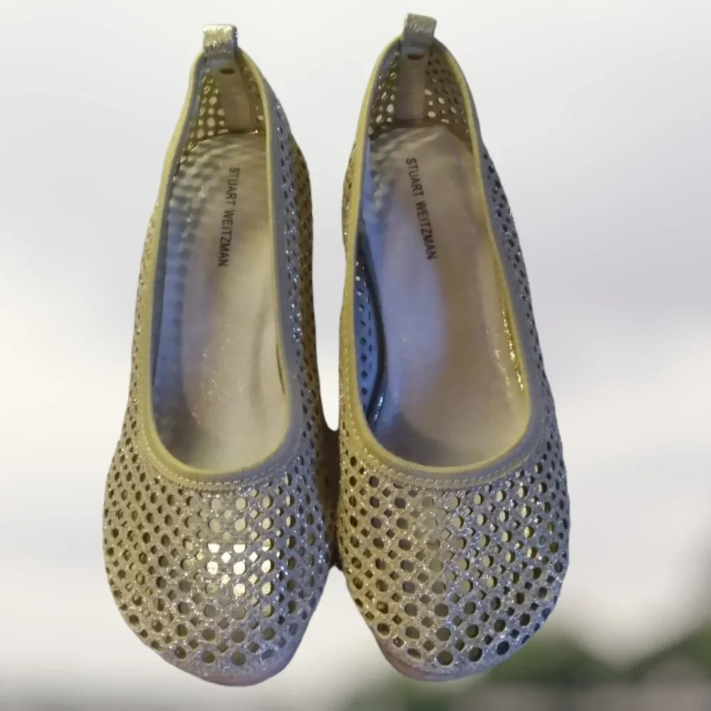 Stuart Weitzman sole consistent insole