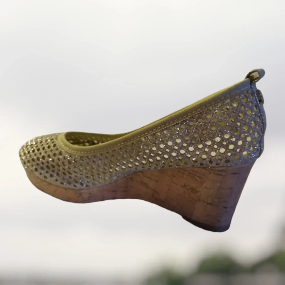 Stuart Weitzman allover slip