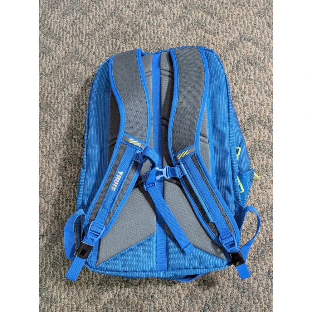 Thule crossover 32l