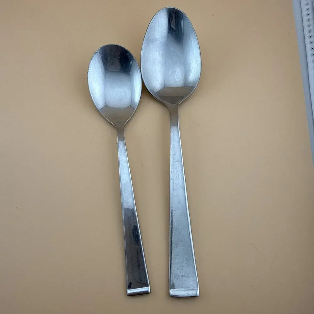 Wallace Julienne Stainless 18/10 Glossy Silverware Flatware 2 Soup Spoons