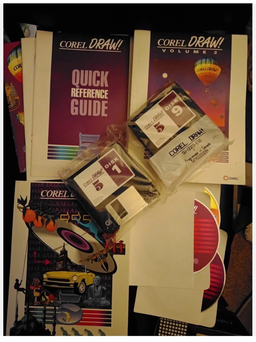 Vintage Corel Draw 5 software books & Disks -