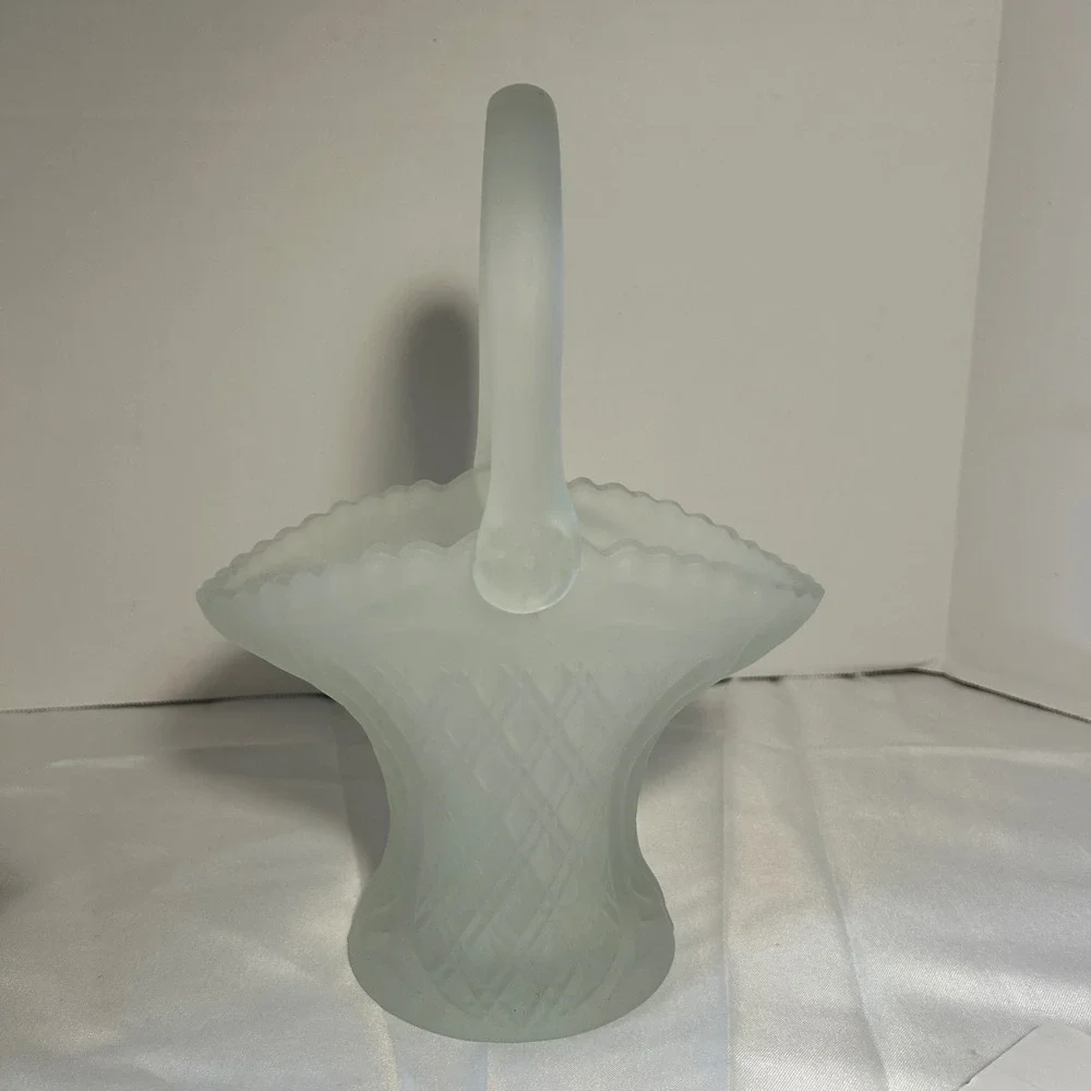Frosted Glass Flower Basket Hobnail Rim Handle Elegant‎ Decorative Accent