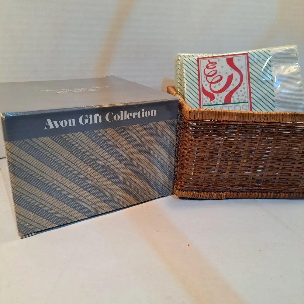 Avon holiday cheer