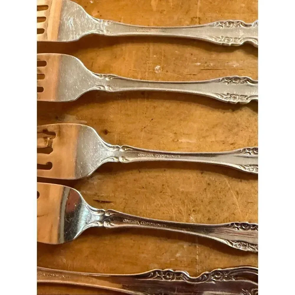 Oneida real silverplate