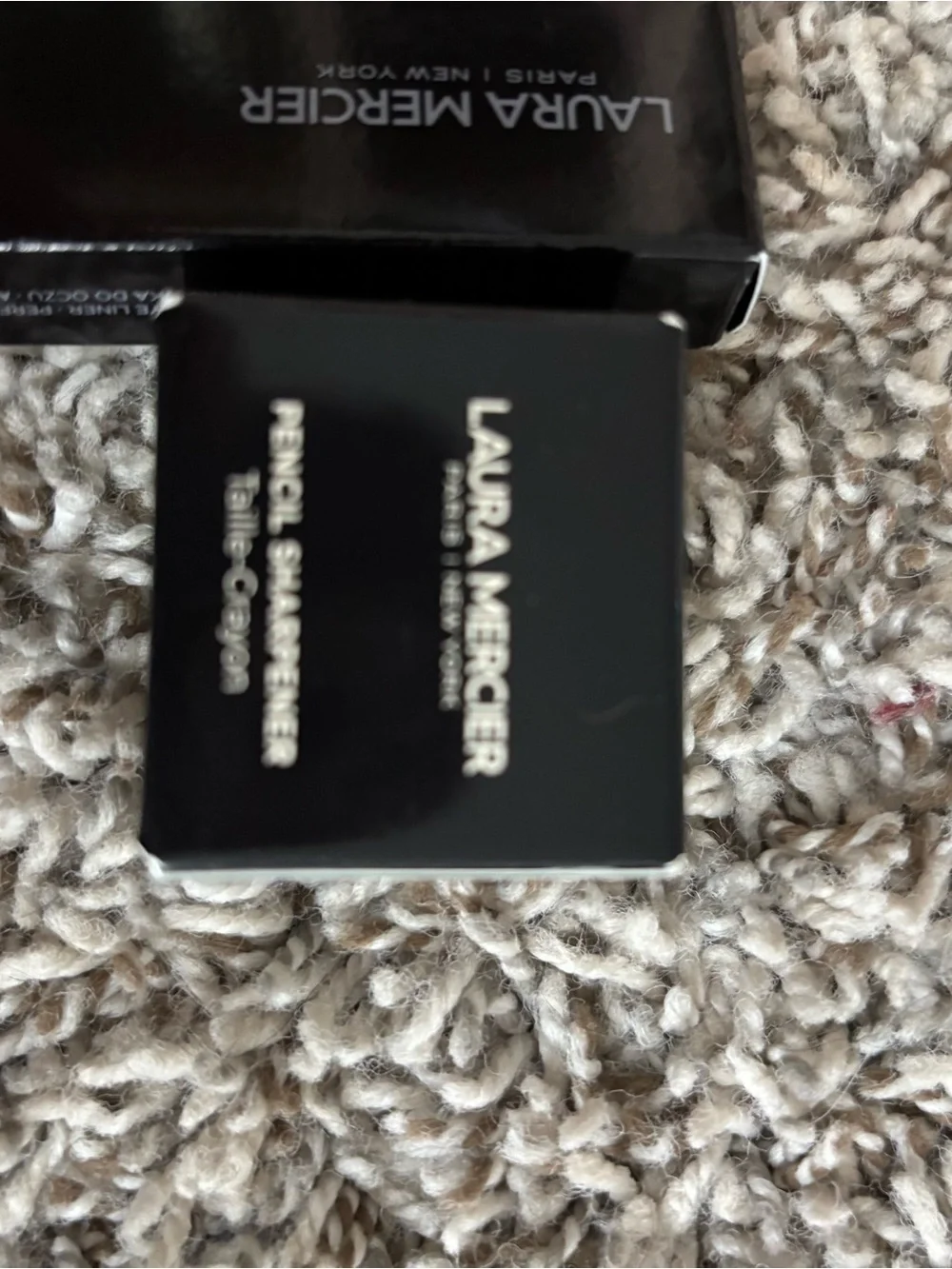 laura mercier laura mercier