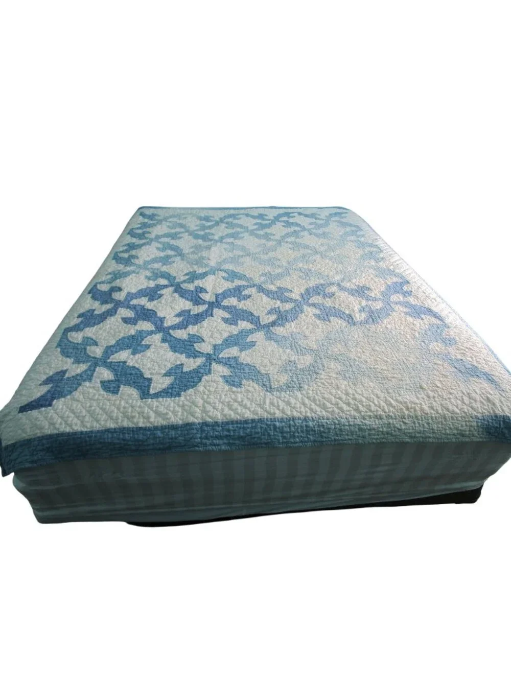Drunkards Path Handmade Patchwork Quilt Blue White Faded Damaged Full Size