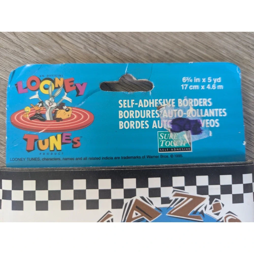 Looney Tunes Mania transport yourself
