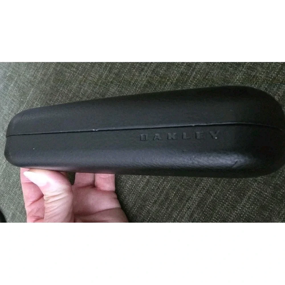 Oakley black hard