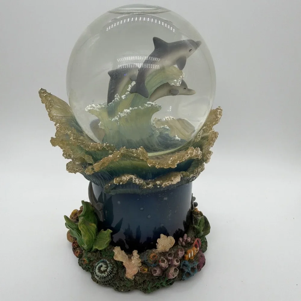 The Unbranded Brand turtle globe