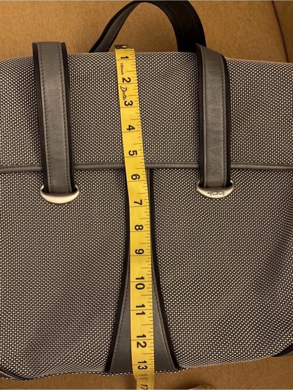 Tumi versatile gray