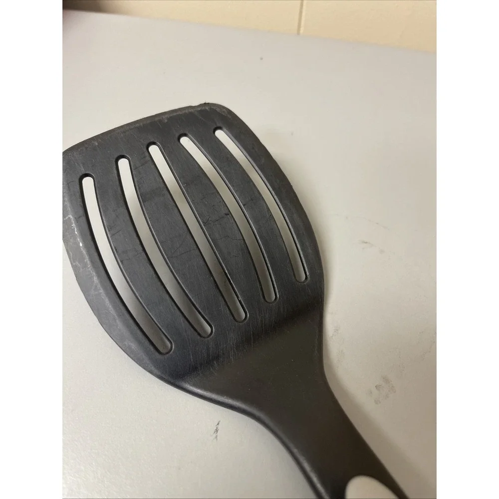 Calphalon 13 black