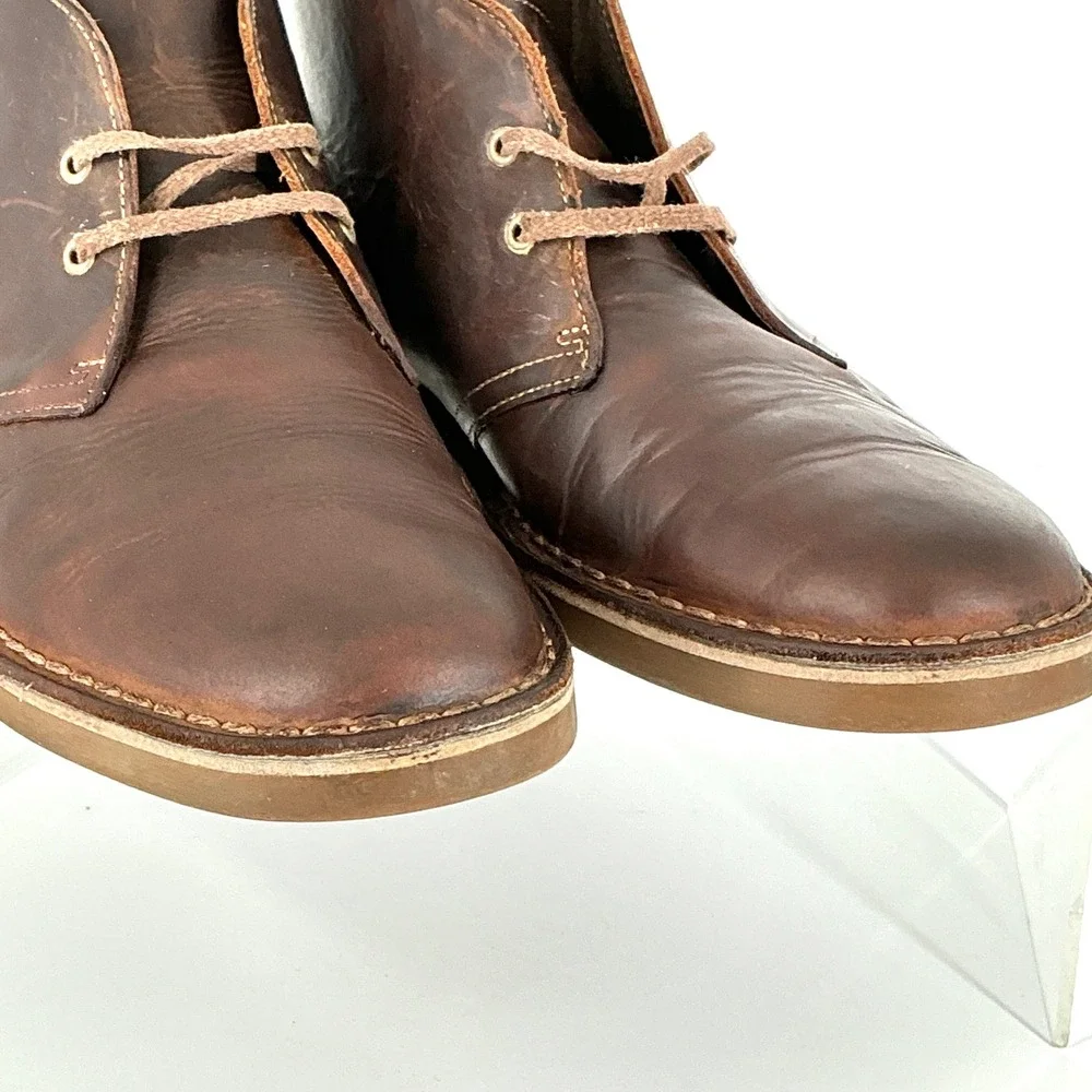 Clarks model lace shoe